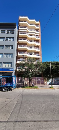 Depto 2 ambientes en alquiler en edificio "EL CEIBO"