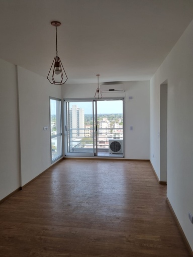 Excelente departamento de 3 ambientes con cochera en venta en pleno centro de San Miguel!!!.