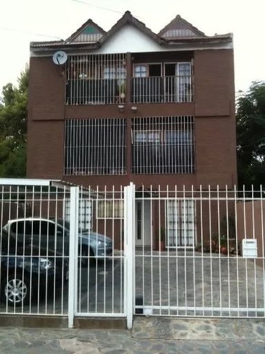 Departamento de 2 ambientes mas playroom con cochera en venta en San Miguel